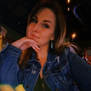 Meet your Posher, Joanna